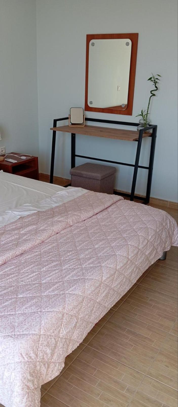 Elea Apartment Каламата Екстериор снимка