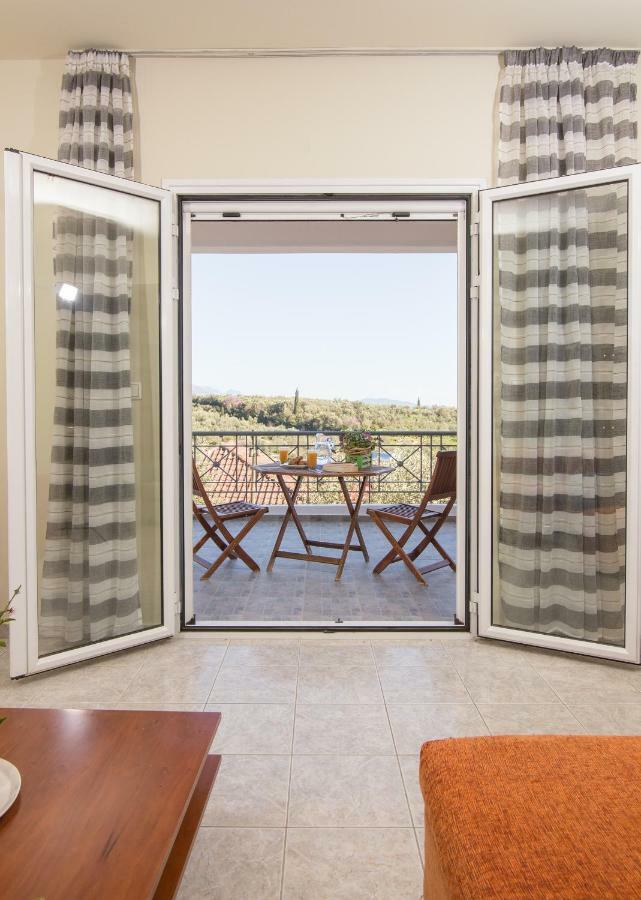 Elea Apartment Каламата Екстериор снимка