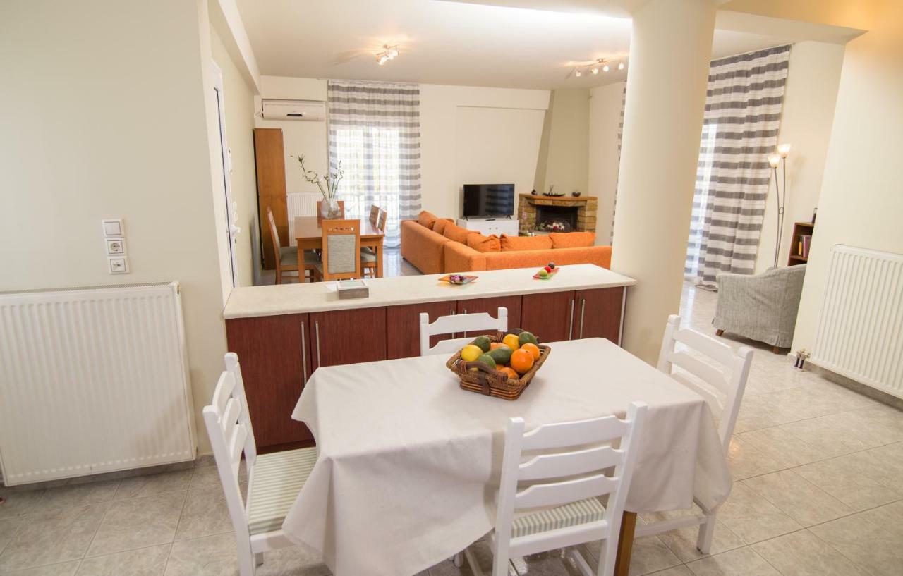 Elea Apartment Каламата Екстериор снимка