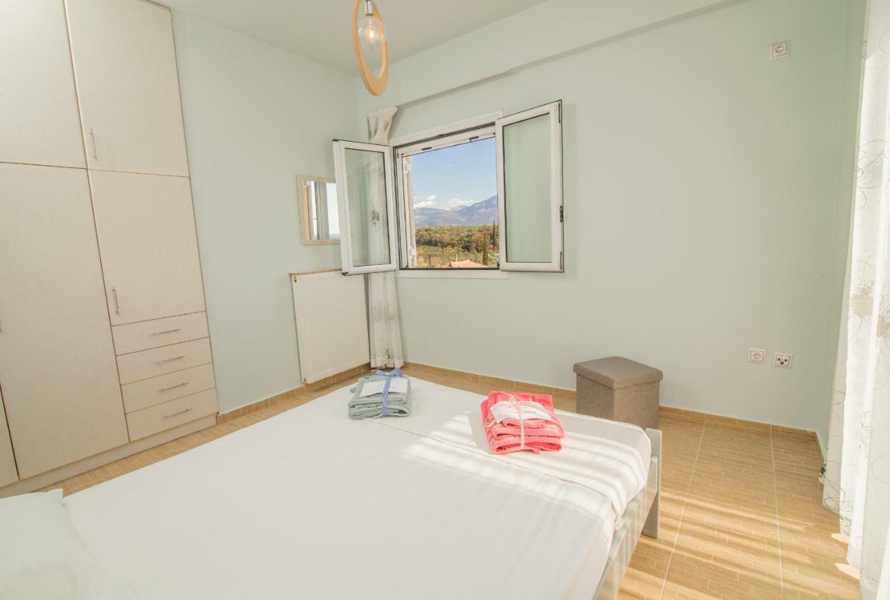 Elea Apartment Каламата Екстериор снимка